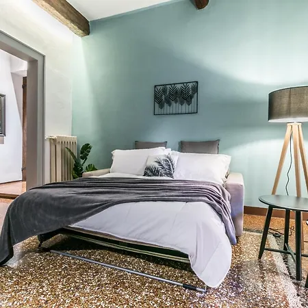 Familybo Santo Stefano Апартаменты *