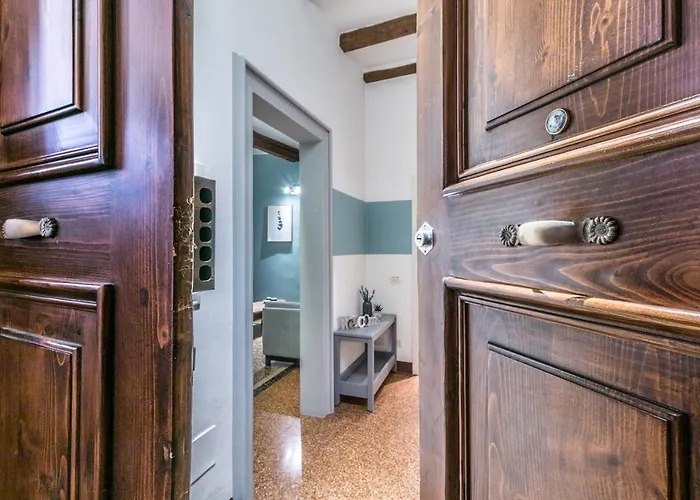 Familybo Santo Stefano شقة