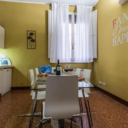 Familybo Santo Stefano 博洛尼亚